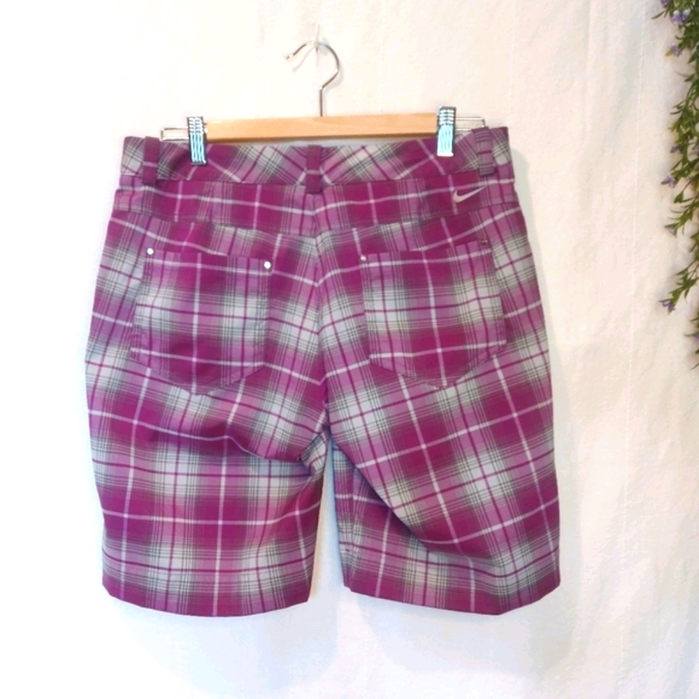 NIKE GOLF TOUR PERFORMANCE ♡ Ladies Summer Shorts - Picture 2 of 7